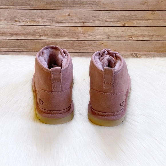 UGG Women’s Neumel Shell Suede Chukka Boots - Picture 3 of 9